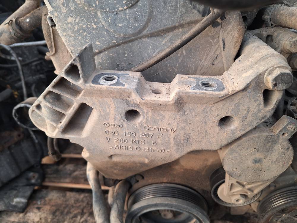 03G199207F Volkswagen Touran 2006 Ātrumkārbas kronšteins - Thumbnail 2