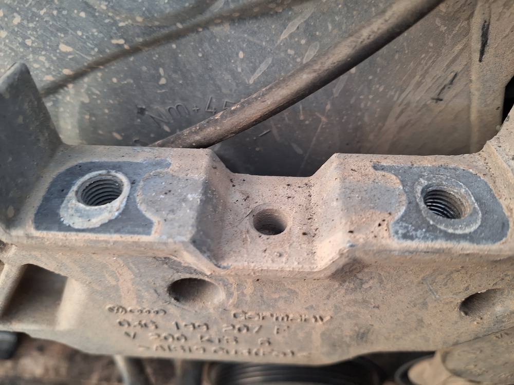 03G199207F Volkswagen Touran 2006 Ātrumkārbas kronšteins - Thumbnail 4