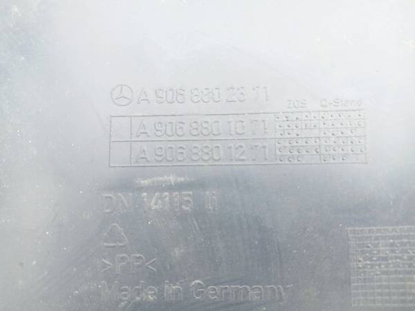 A9068802371 Volkswagen Crafter 2009 Bamperio kampas G.K. - Thumbnail 3