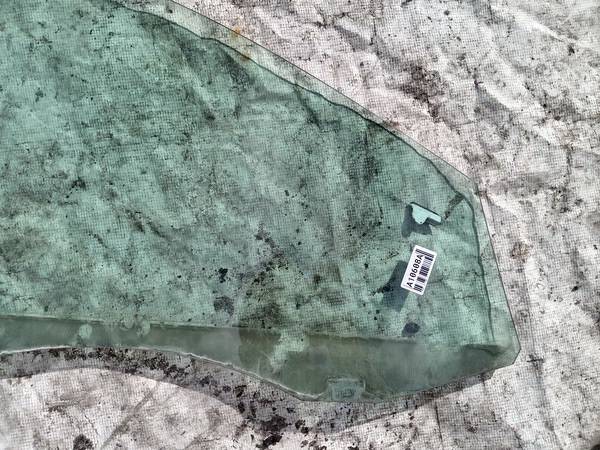 AS2 Volkswagen Passat 2005 Door-Drop Glass - FRONT LEFT - Thumbnail 3