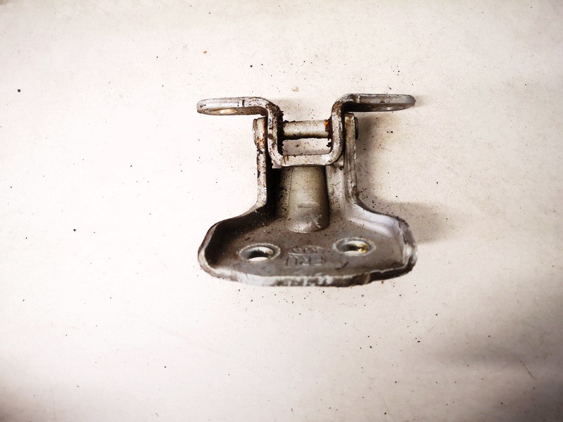 Kia Sorento 2005 Zawias przednich drzwi - PRZEDNIE