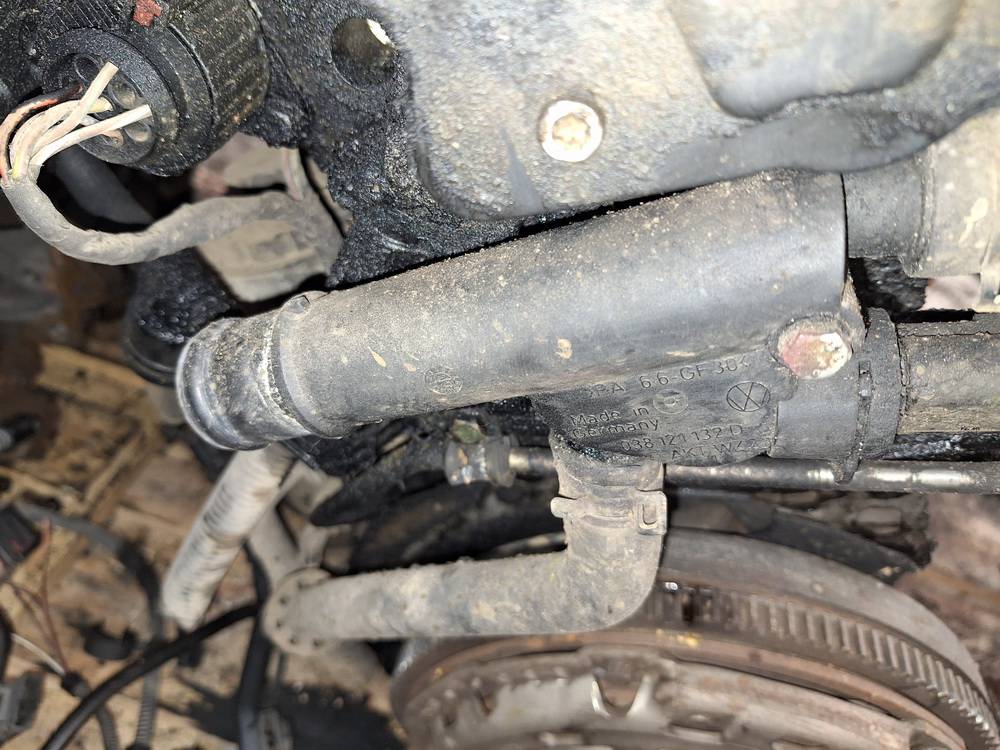 038121132D Volkswagen Touran 2006 fluide de refroidissement du moteur Thermostat - Thumbnail 3