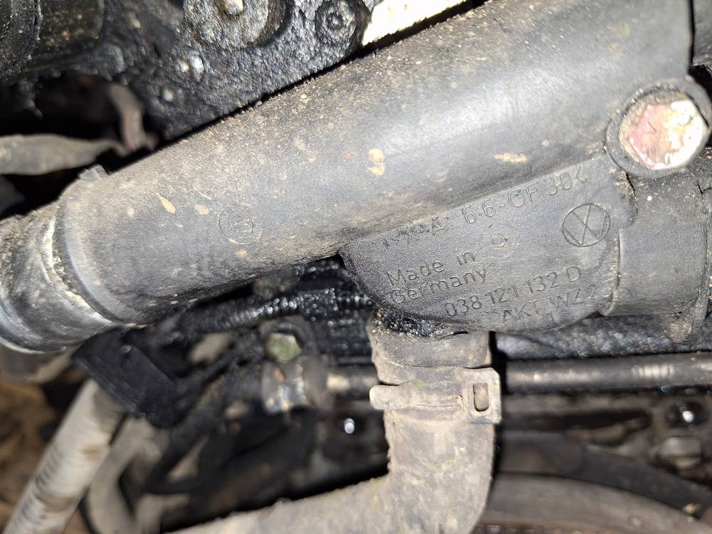 038121132D Volkswagen Touran 2006 fluide de refroidissement du moteur Thermostat - Thumbnail 2