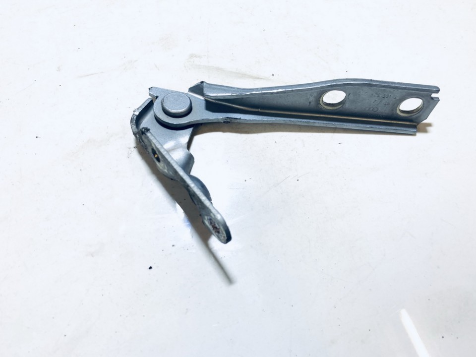 8L0823301B Audi A3 1997 Hood bonnet Hinge - FRONT LEFT - Thumbnail 2