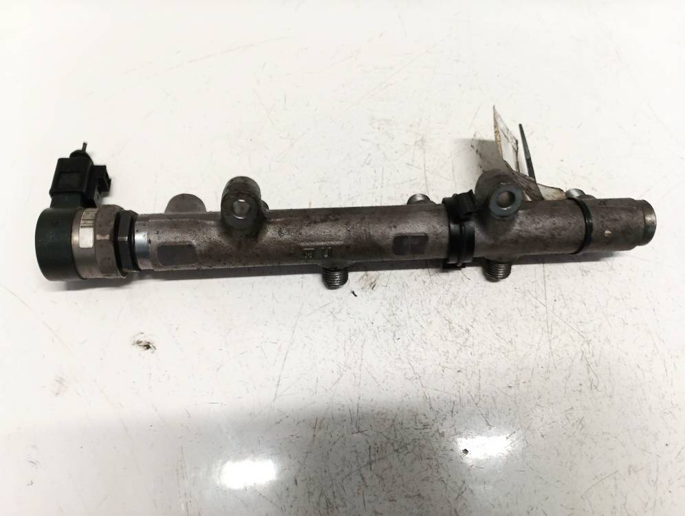 059130090AH Volkswagen Phaeton 2006 Degvielas sadalītājs - Thumbnail 2