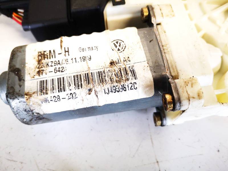 1J4959812C Volkswagen Golf 2000 Window Motor - REAR RIGHT - Thumbnail 3