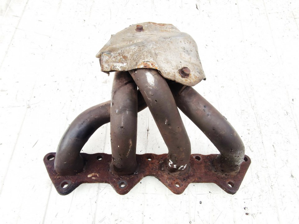 Mitsubishi Galant 1997 Colector de escape