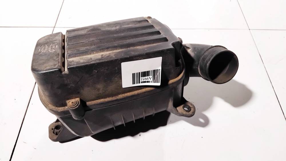 1K0129607C Volkswagen Golf 2004 Air filter box