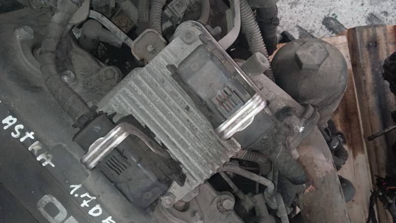 12212819 Opel Astra 2003 ECU Engine Computer (Engine Control Unit)