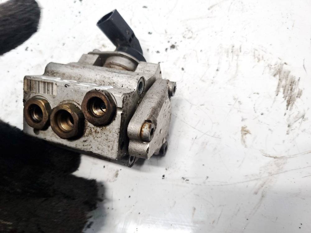 06D127026J Audi A3 2004 Pompe dinjection - Thumbnail 2