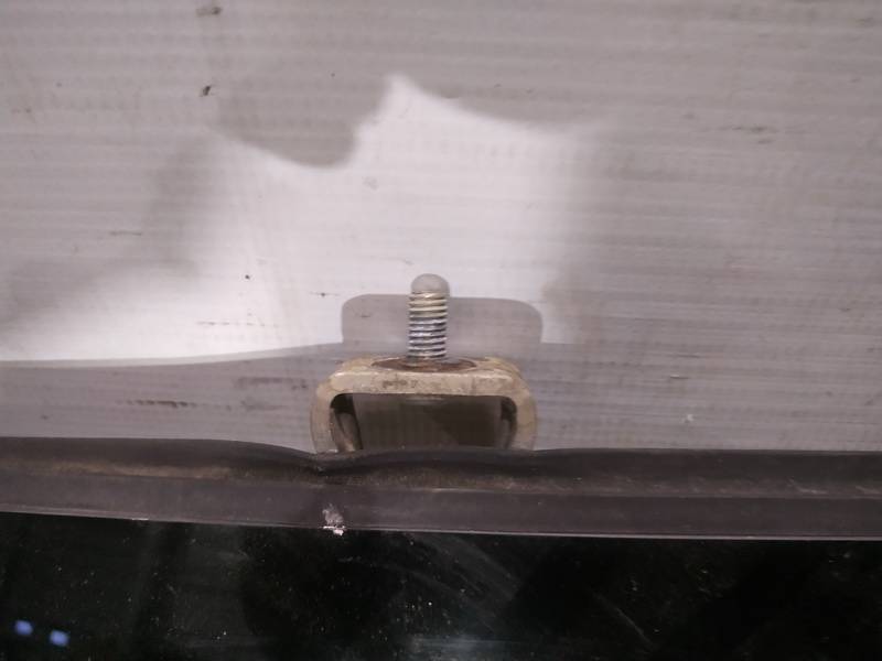 Skoda Octavia 2007 Hayon Charnière gauche - Thumbnail 2