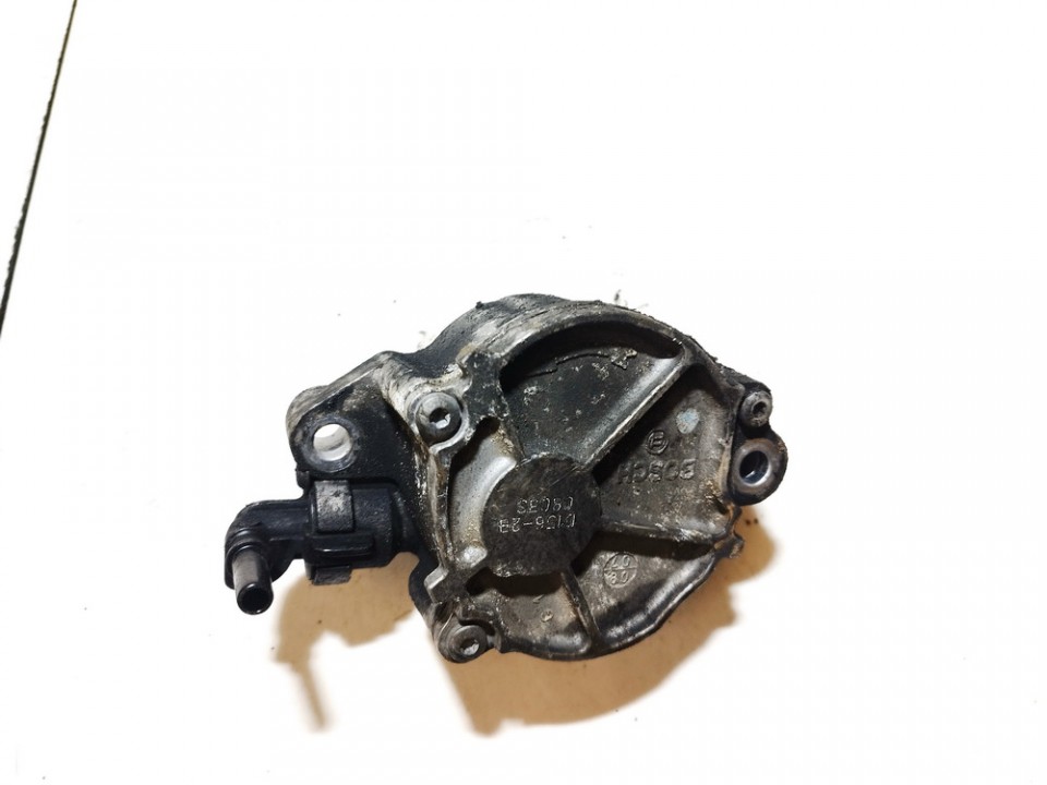 D1562B Ford Focus 2007 Brake Vacuum Pump