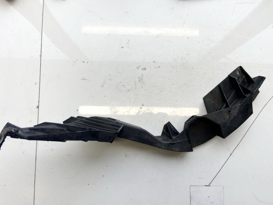 1J6807394A Volkswagen Golf 1998 Bamperio laikiklis G.D.