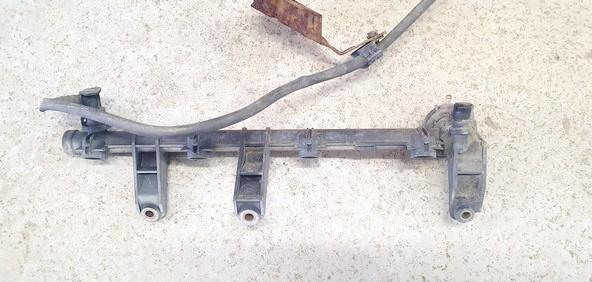 7700273495 Renault Scenic 1997 Einspritzleiste (Düsen)