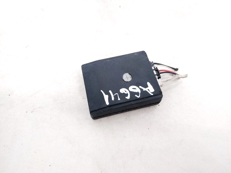 E2297R0104506 Toyota Avensis Verso 2002 Other computers