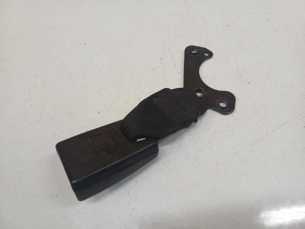 401266978 Opel Zafira 2006 Drošības jostas sprādze (turētājs) - AIZMUGURE PA KREISI - Thumbnail 2