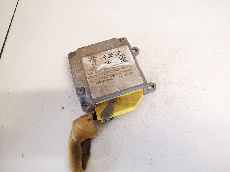 1J0909607 Volkswagen Passat 1998 CENTRALITA AIRBAG