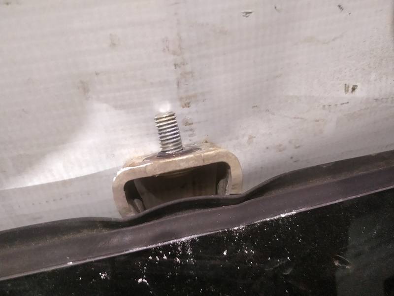 Skoda Octavia 2007 Zawias tylnej klapy - TYLNE PRAWE