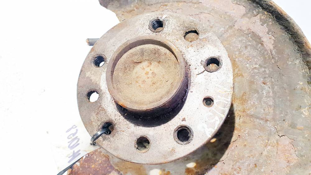 Opel Zafira 2003 Pyörän napa (laakeri) - TAKANA OIKEALLA - Thumbnail 2