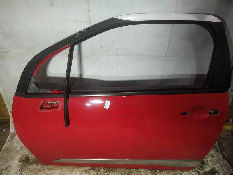 RAUDONOS Citroen DS3 2010 porte avant gauche