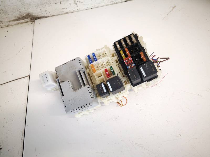BS7T14K131AA Ford Mondeo 2014 Fuse box