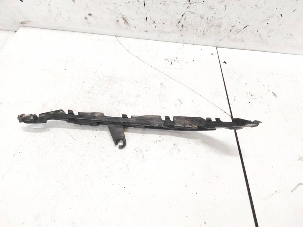 51127058518 BMW 1-Series 2007 Stoßstangenhalter Hinten Rechts