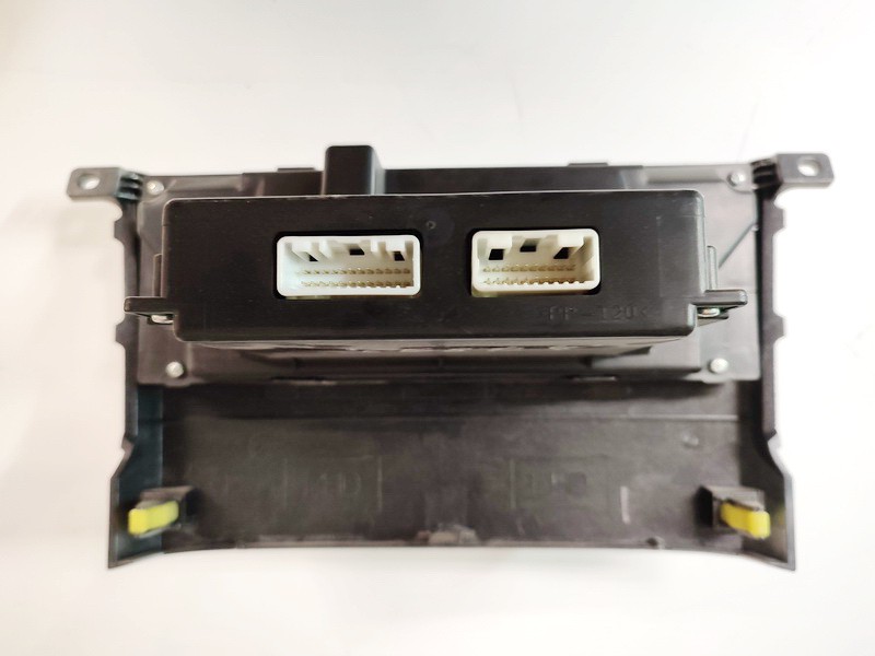 559020F010C Toyota Corolla Verso 2006 Climate Control Panel (heater control switches) - Thumbnail 3