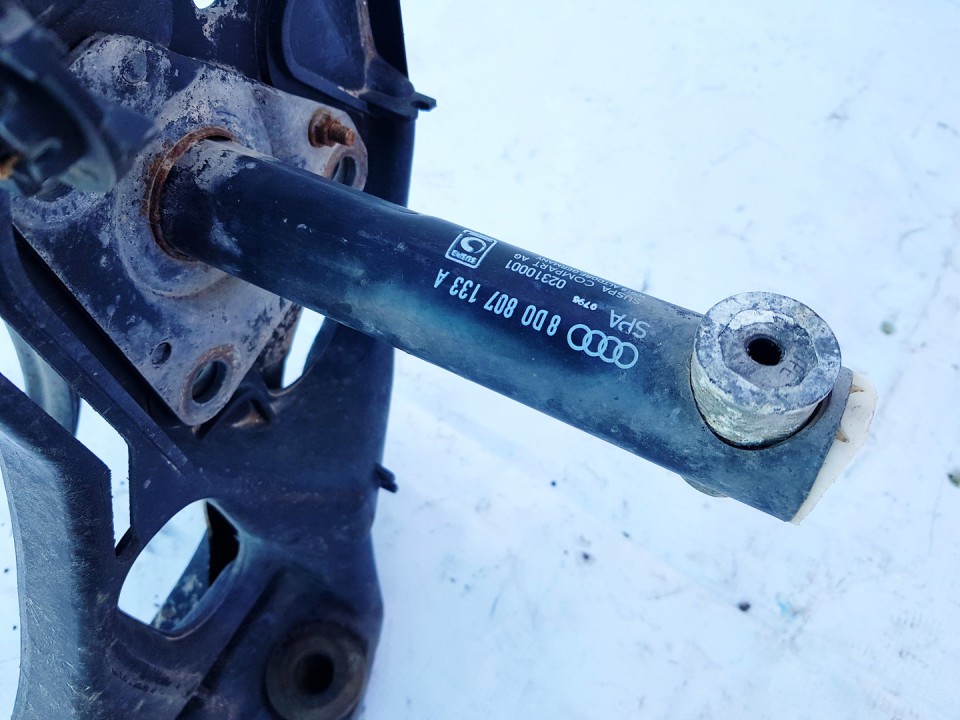 8D0807133A Audi A4 1996 Bumper mounts (BUMPER BRACKET) - FRONT LEFT