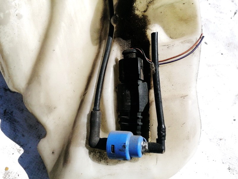 USED USED Windshield Windscreen Washer Pump Audi A4 1997 1.9L