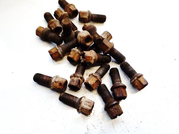 Audi A6 2006 Vehicle Wheel Nuts kit