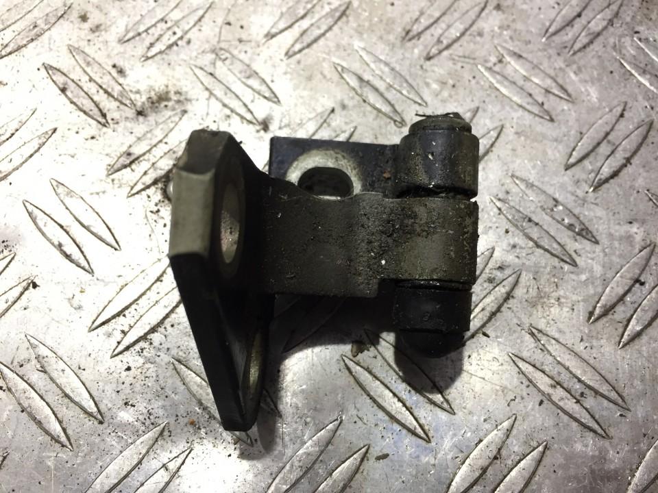 Volkswagen Passat 2006 Etuoven saranat - EDESSÄ