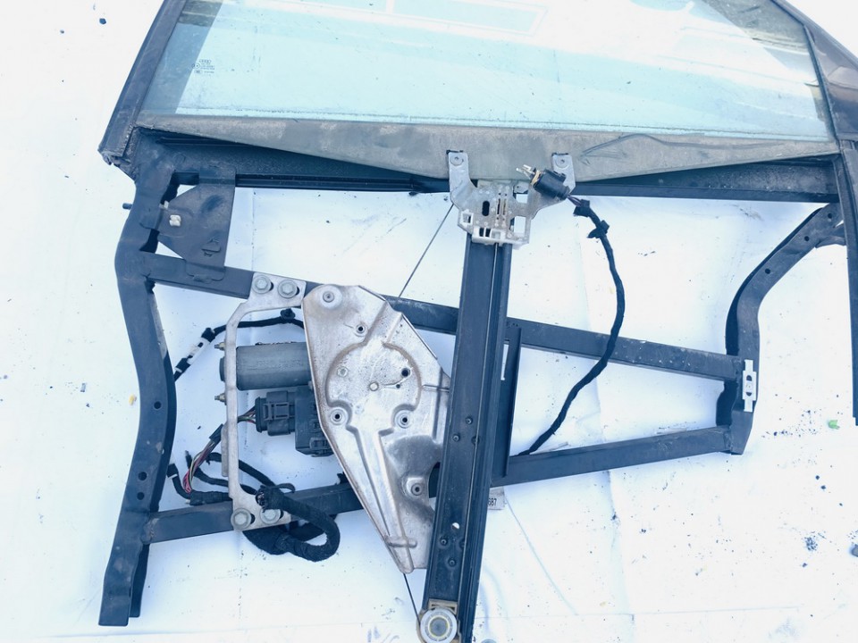 Audi A6 2004 Duru lango pakelejas G.K.