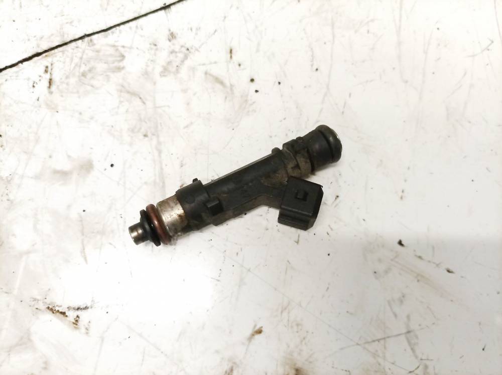 0280158501 Opel Corsa 2007 Polttoainesuutin