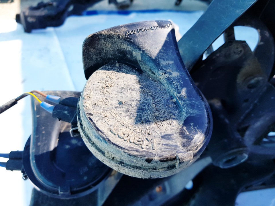 Audi A4 1996 Garso signalas - Thumbnail 2