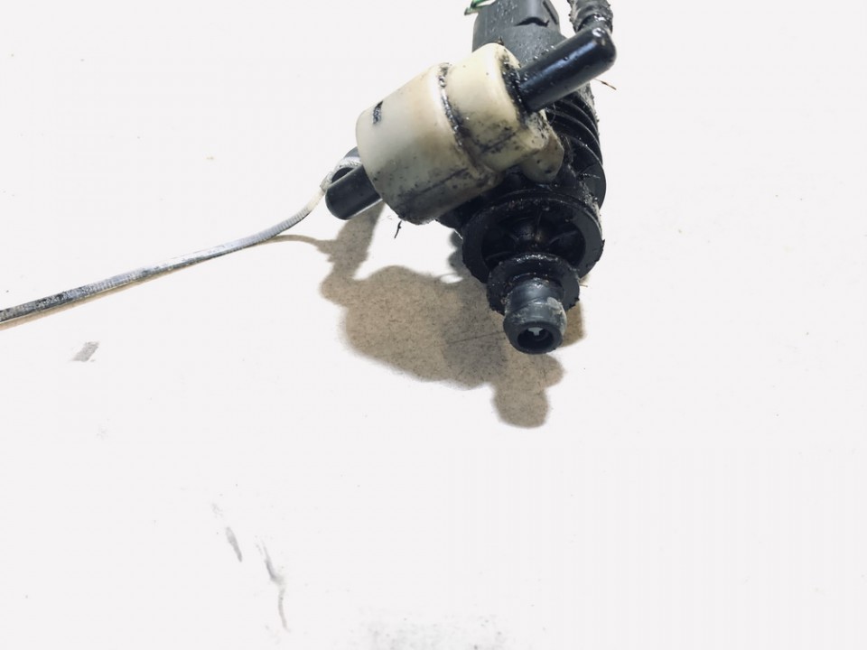 Audi A3 1997 BOMBA LIMPIA, BOMBA DEL LÍQUIDO LIMPIAPARABRISAS LUNA DELANTERA - Thumbnail 2