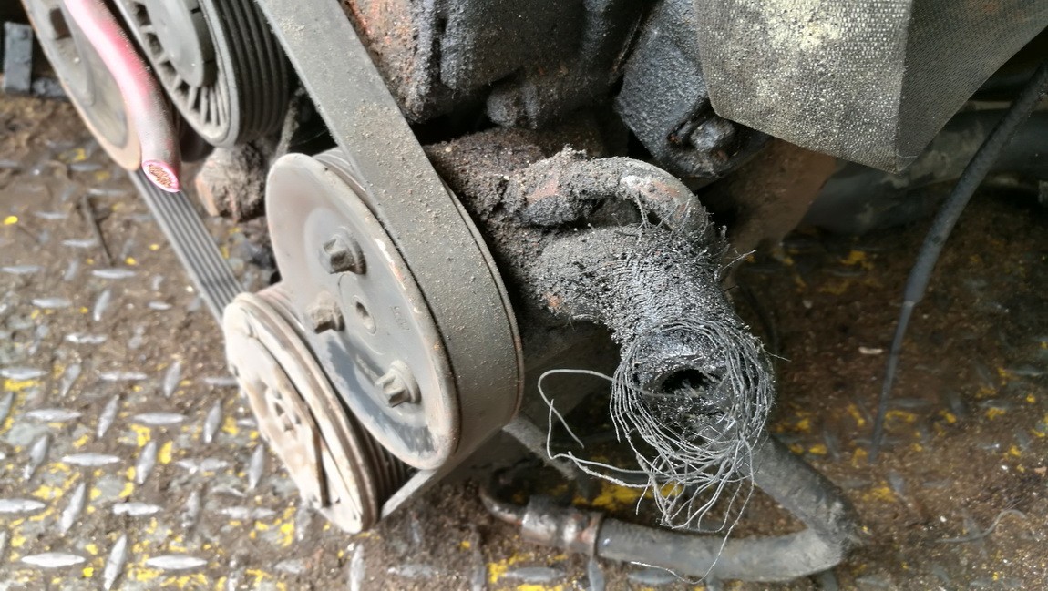 90528666 Opel Sintra 1999 Vairo stiprintuvo siurblys - Thumbnail 2