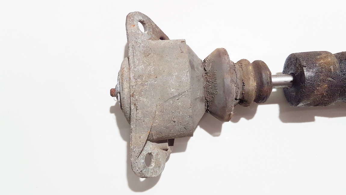 Audi A3 2005 Wspornik amortyzatora - TYLNE PRAWE - Thumbnail 3