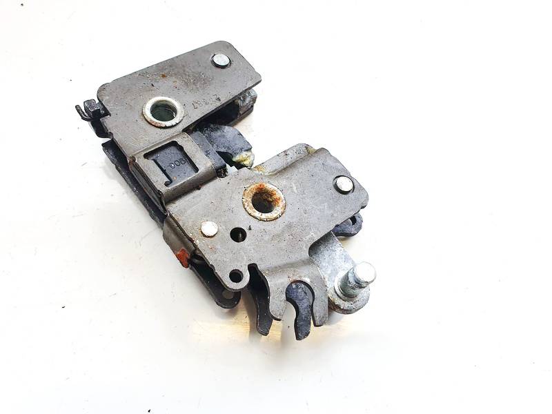 24887 Chrysler 300C 2006 Sedynes spyna