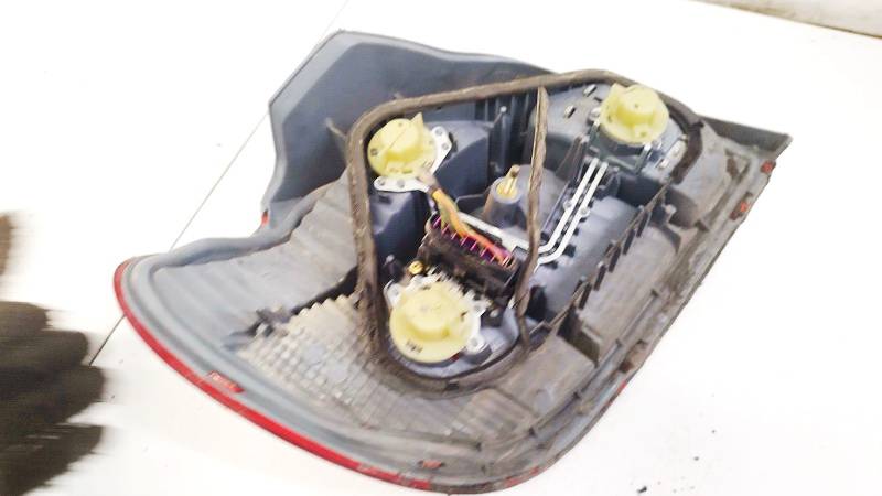 Toyota Yaris 2005 Tail Light lamp Outside - REAR RIGHT - Thumbnail 2