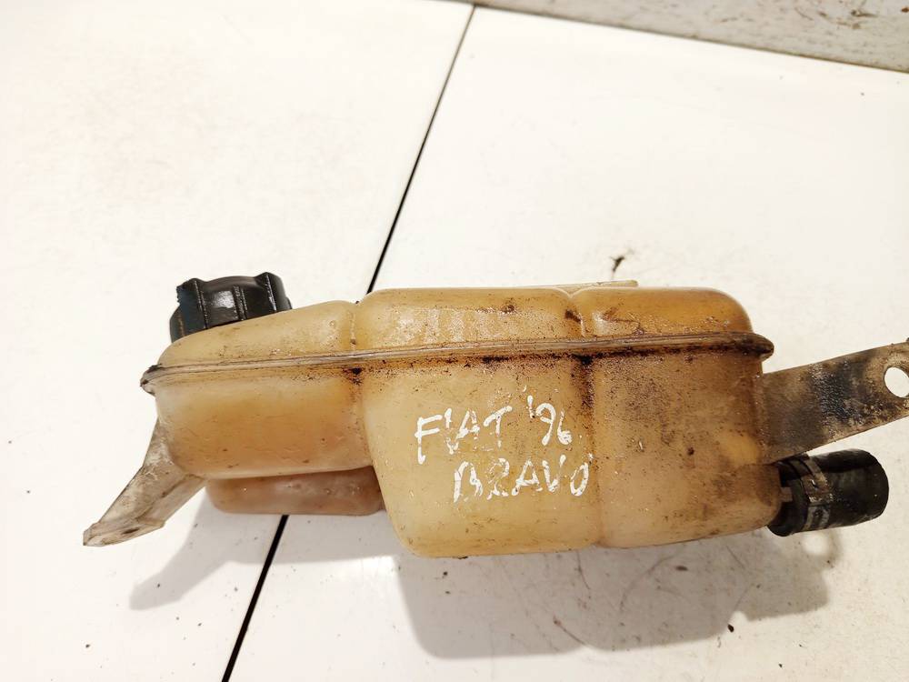 B309 Fiat Brava 1996 Expansion Tank coolant (RADIATOR EXPANSION TANK BOTTLE ) - Thumbnail 2