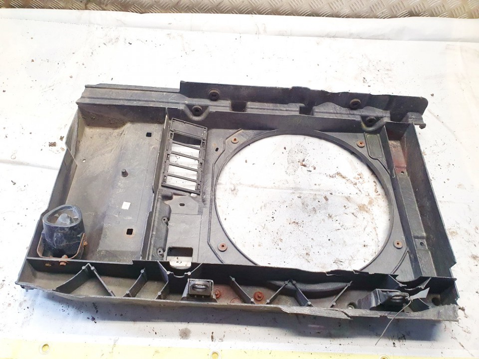 9634009380 Peugeot 307 2002 Rama dyfuzora (rama wentylatora)