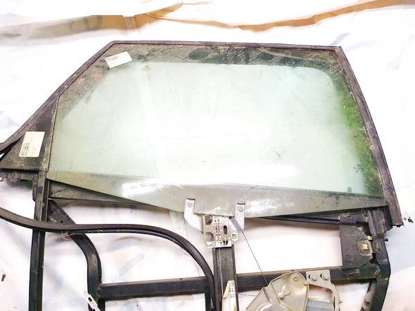 DOT90AS2M30A Audi A6 2004 Door-Drop Glass - REAR RIGHT
