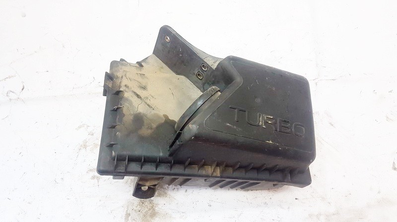 Корпус воздушного фильтра Volvo V70 1997    2.5 used