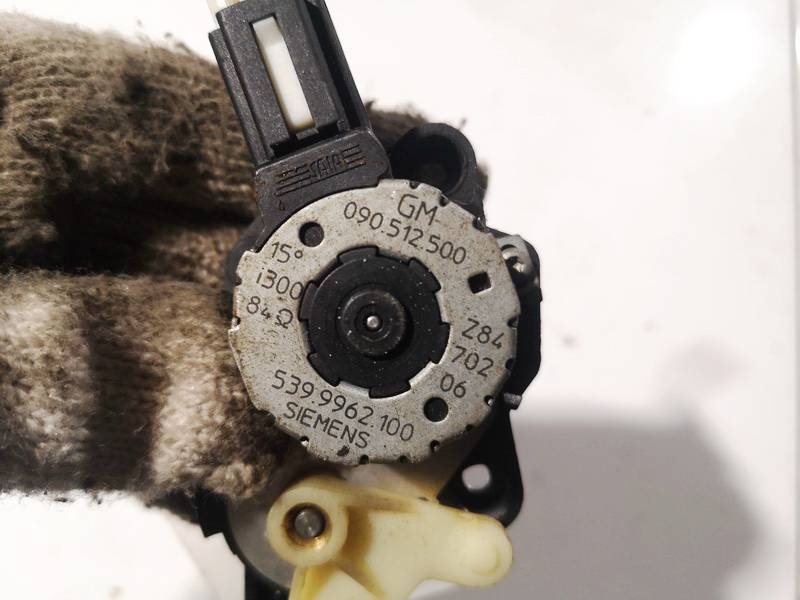 090512500 Opel Omega 1997 Heater Vent Flap Control Actuator Motor - Thumbnail 3