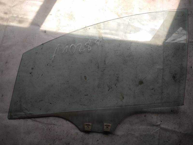 AS2 Mazda 5 2007 vitre de porte avant Gauche