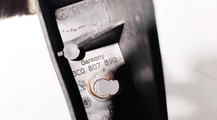 3C0807890 Volkswagen Passat 2006 Puskurin kiinnike - EDESSÄ OIKEALLA - Thumbnail 3