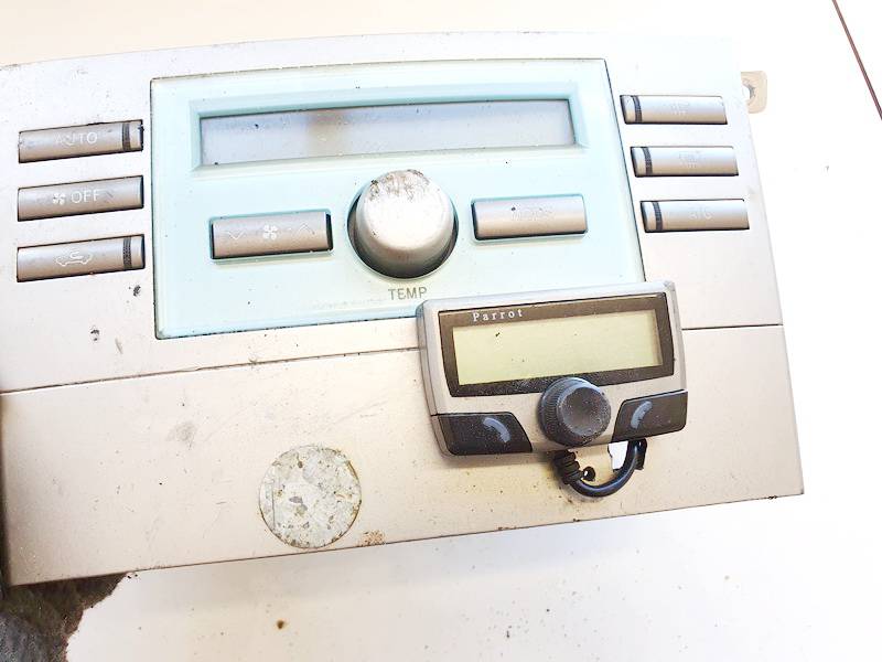 559020F010C Toyota Corolla Verso 2005 Climate Control Panel (heater control switches) - Thumbnail 2