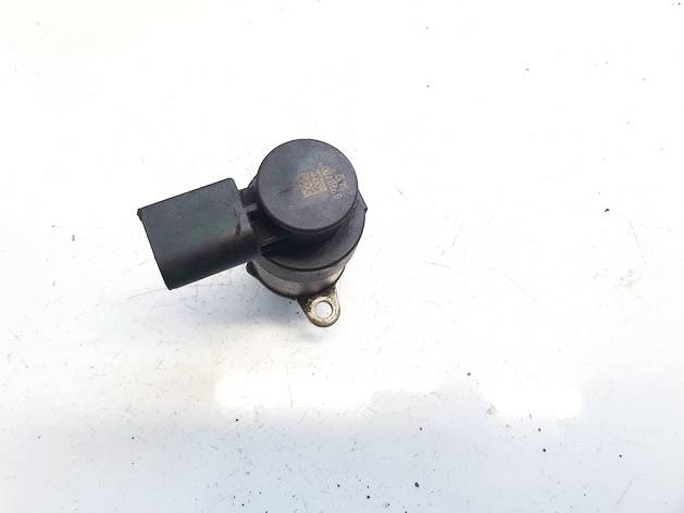 0928400768 Audi A1 2015 FUEL RAIL HIGH PRESSURE SENSOR - Thumbnail 3