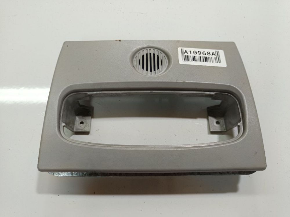 4M51A045B54DAW Ford Fiesta 2009 Interior trim