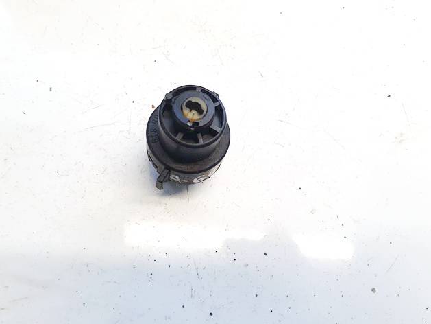 4A0905849 Audi 100 1991 Uzvedimo spynos kontaktine grupe